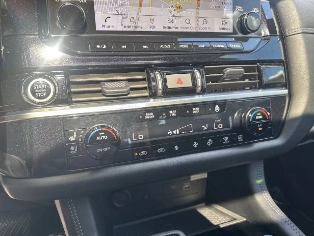 Used 2024 Gray Nissan Platinum image 26