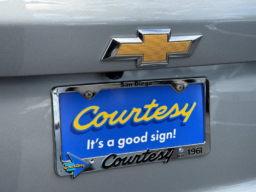 Used 2026 Sterling Gray Metallic Chevrolet LT image 9