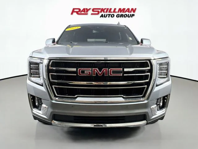 Used 2023 Silver GMC SLT image 2
