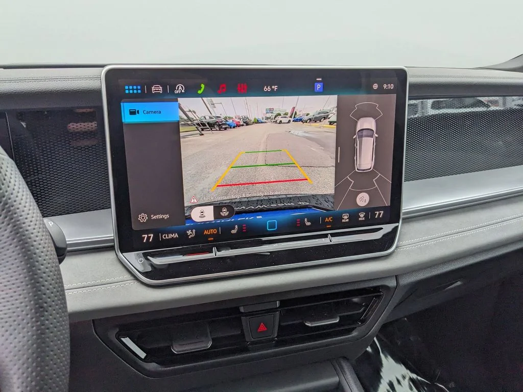 New 2026 Gray Volkswagen 2.0T SE R-Line Black image 25
