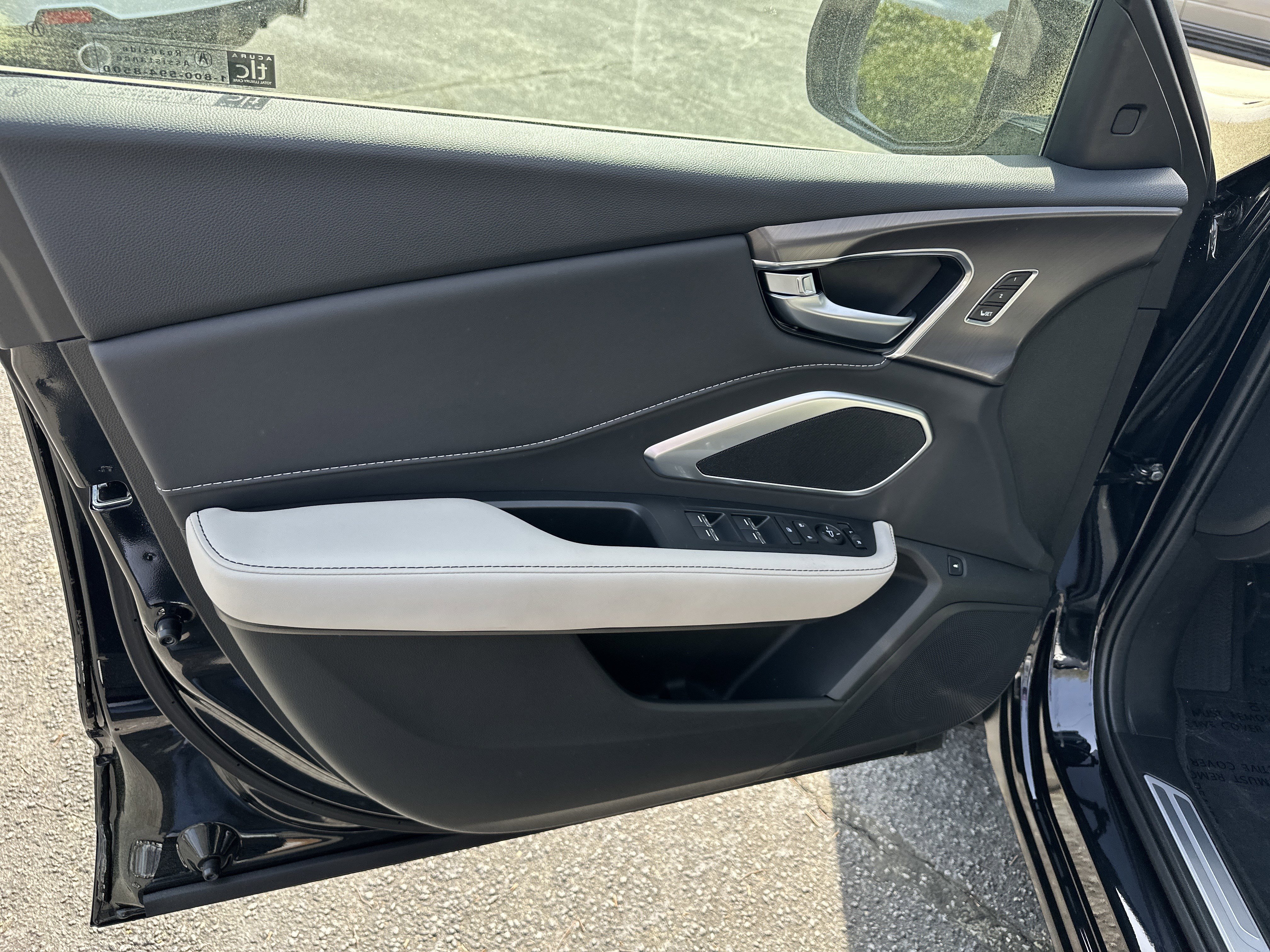 New 2026 Majestic Black Pearl Acura  image 10