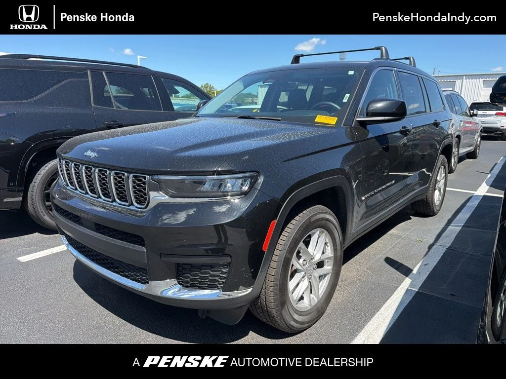 2021 Jeep Grand Cherokee L Laredo's photo