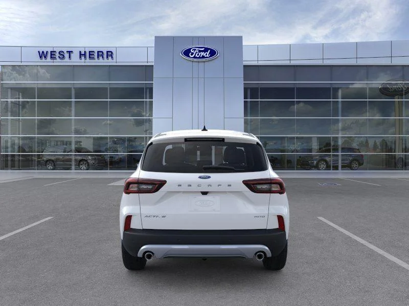 New 2025 Oxford White Ford Active™ image 6