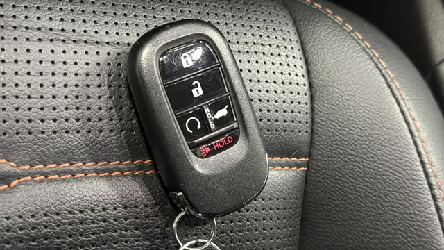 Used 2023 Platinum White Pearl Honda Sport Touring image 21