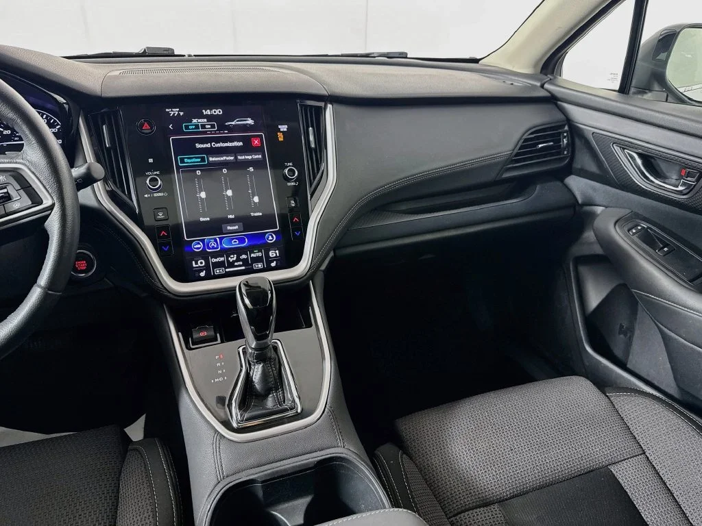 Used 2020 Silver Subaru Premium image 29