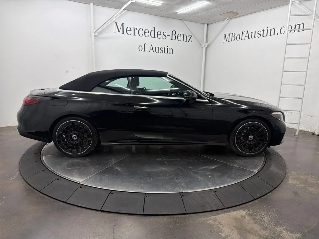 New 2027 Black Mercedes-Benz CLE 300 image 8