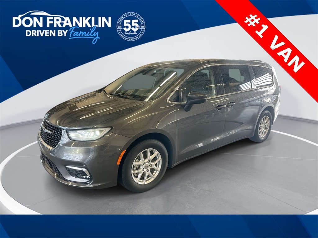 2023 Chrysler Pacifica Touring L