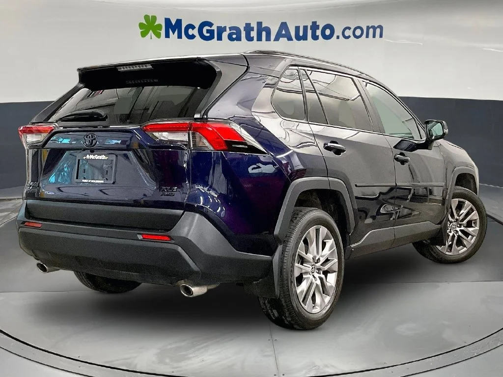 2023 Toyota RAV4 XLE Premium - Photo 16