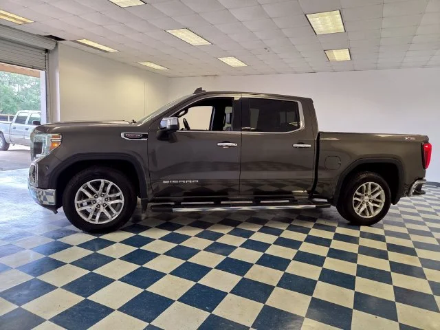 Used 2020 SMOKEY QUARTZ METALLIC GMC SLT image 4