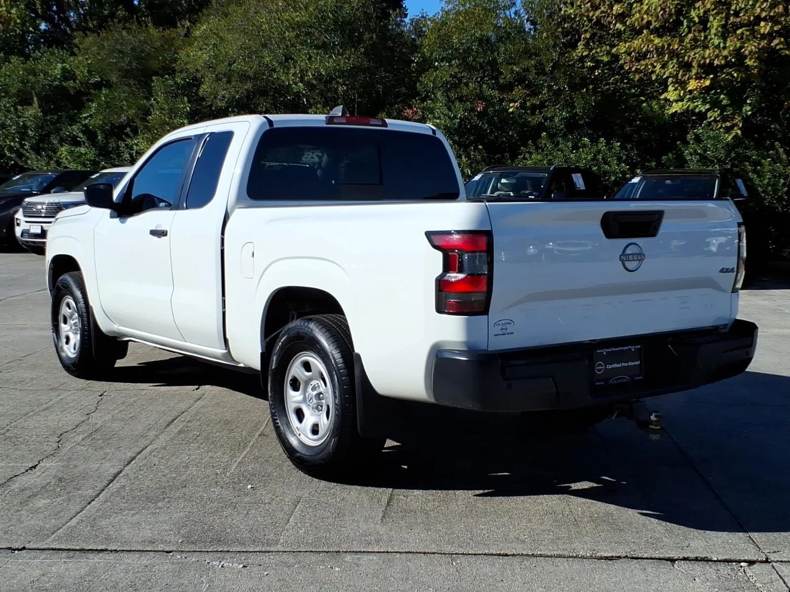 Used 2026 Glacier White Nissan S image 9