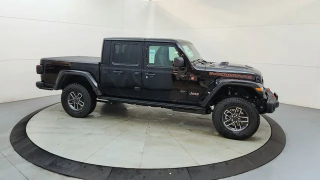 New 2026 Black Clearcoat Jeep Mojave X image 13