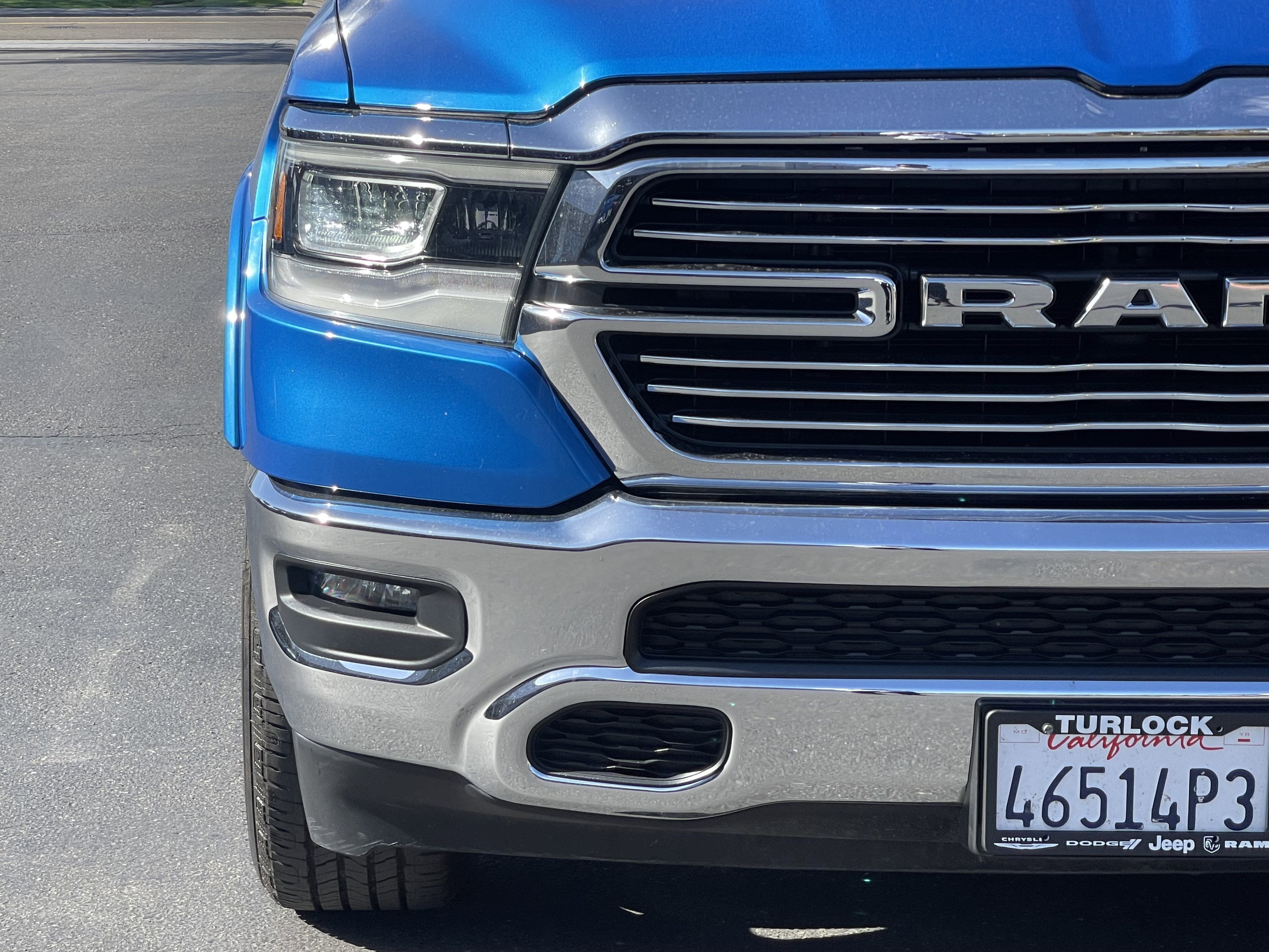 View vehicle photo 5