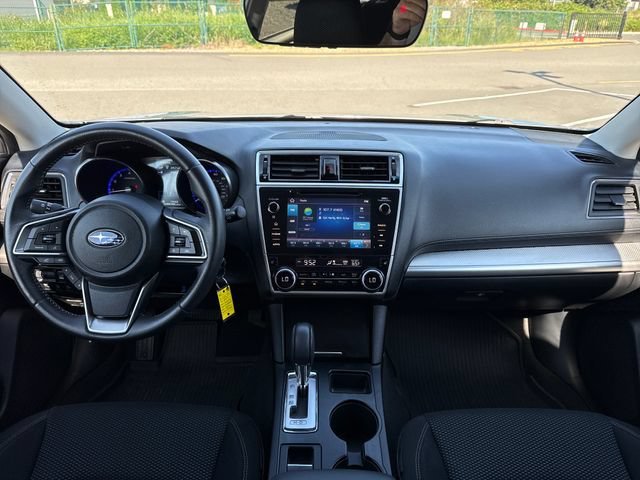 Used 2019 Ice Silver Metallic Subaru 2.5i Premium image 13