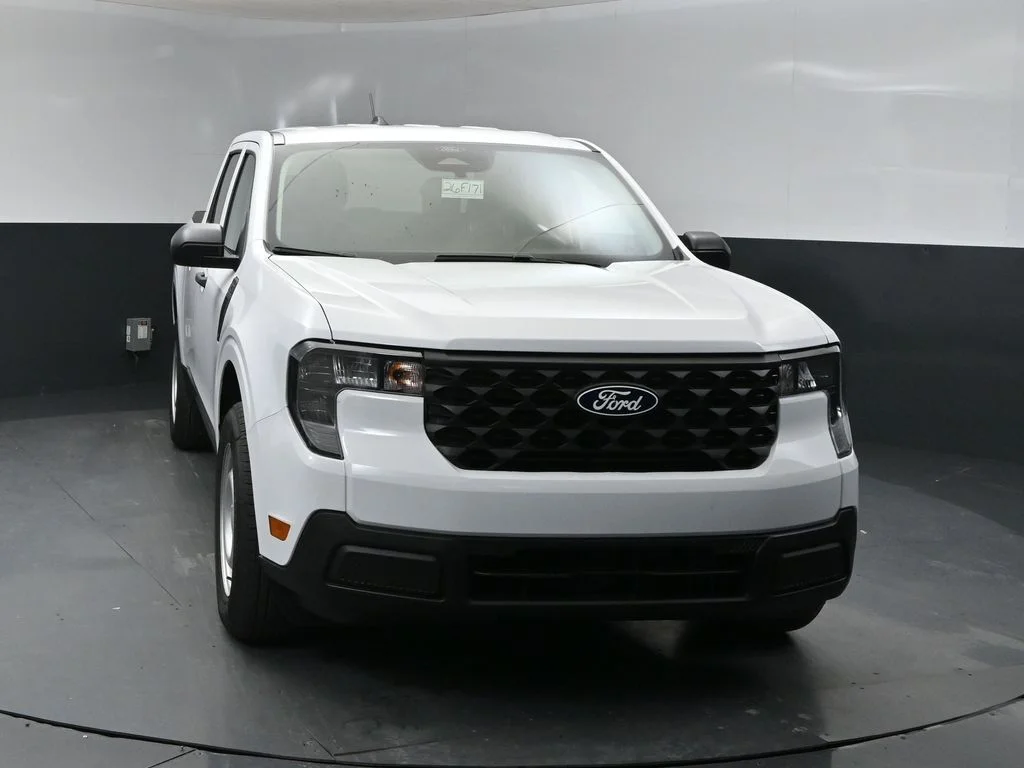New 2026 Oxford White Ford XL image 6