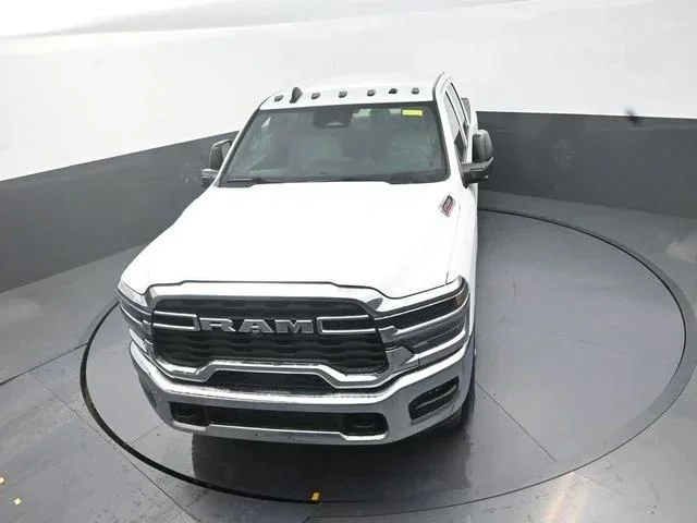 New 2026 Bright White Clear-Coat Exterior Paint RAM TRADESMAN image 13
