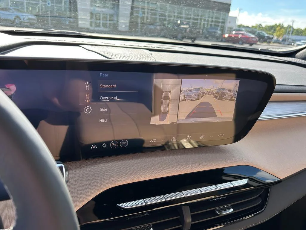 2026 Buick Enclave Preferred - Photo 10