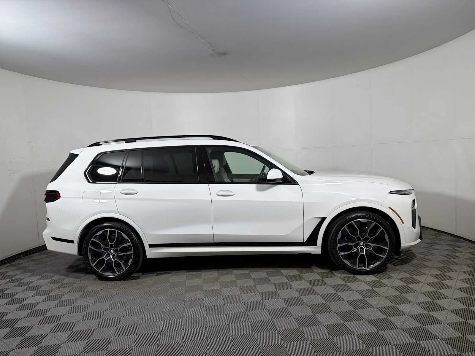 2026 BMW X7 40i - Photo 7
