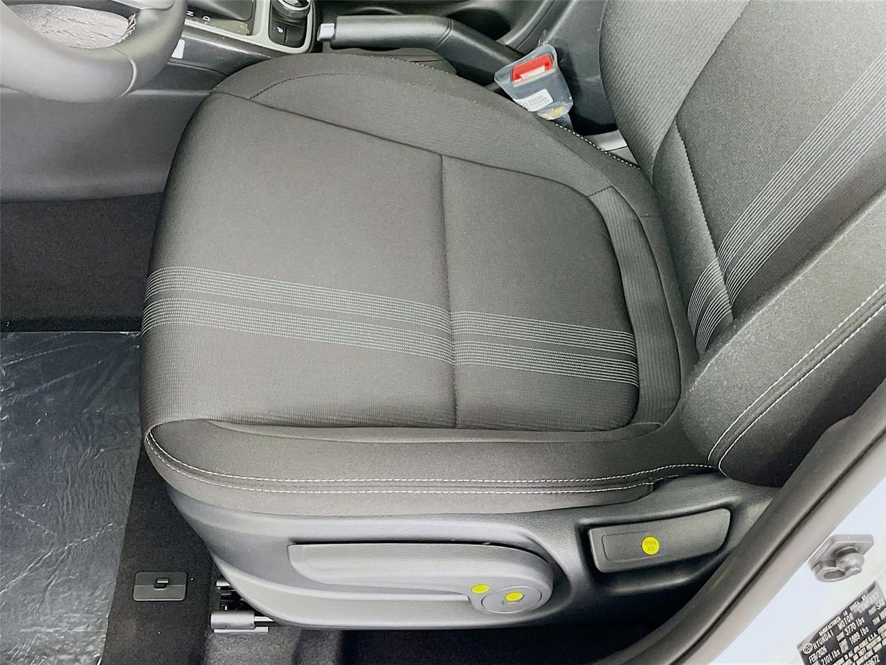 New 2026 Lunar White Hyundai SEL image 18