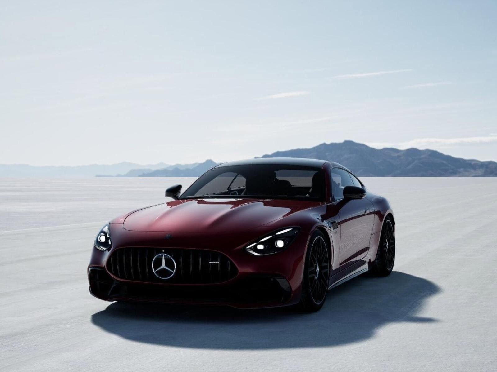New 2026 Patagonia Red Metallic Mercedes-Benz Base image 41
