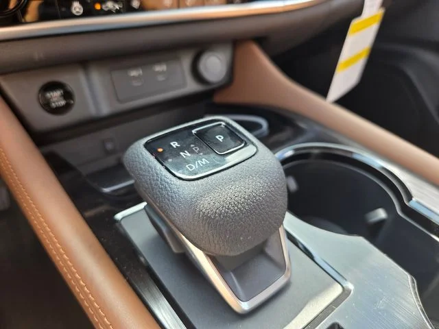 New 2026 Everest White Pearl TriCoat Nissan Platinum image 16