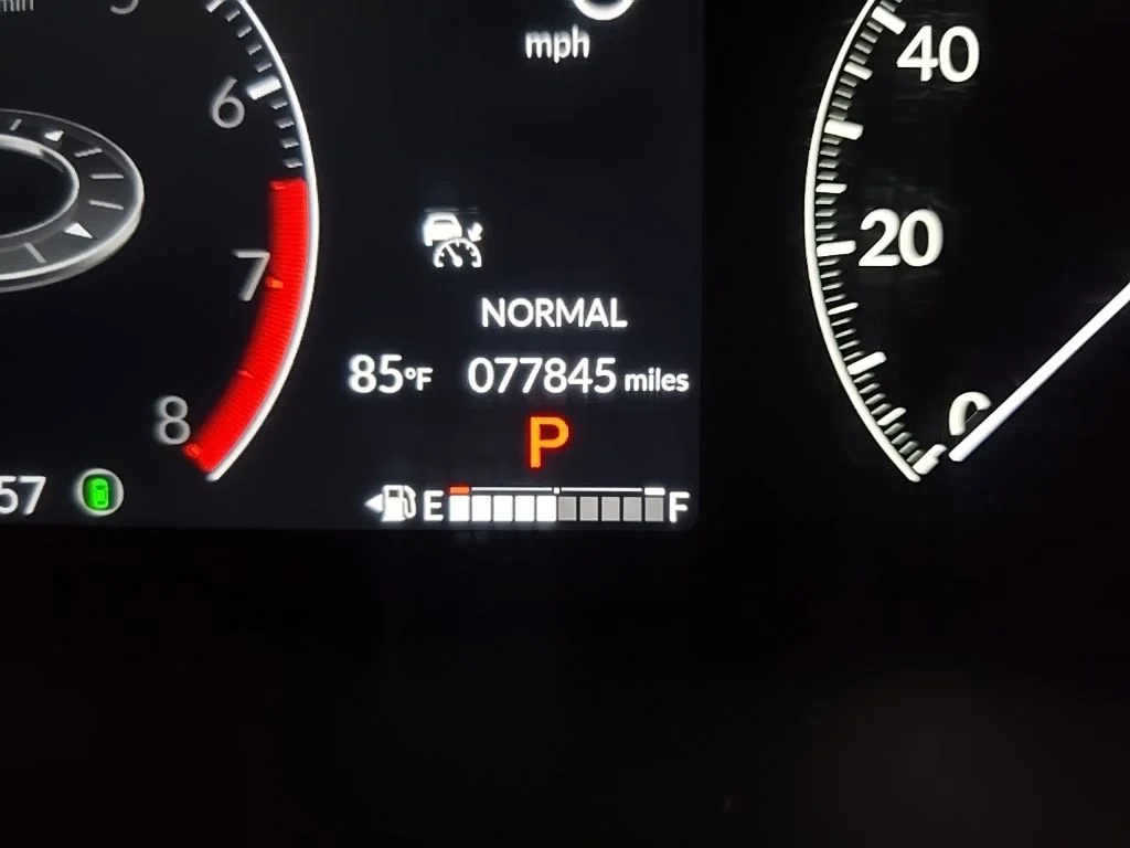 Used 2024 Gray Honda EX-L image 23