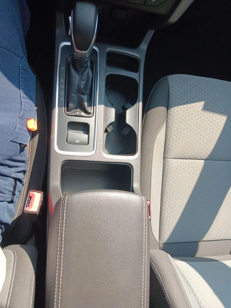 Used 2019 Lightning Blue Metallic Ford SE image 23