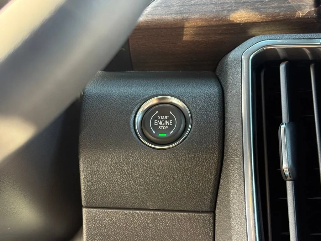 New 2026 Sterling Metallic GMC Denali Ultimate image 29