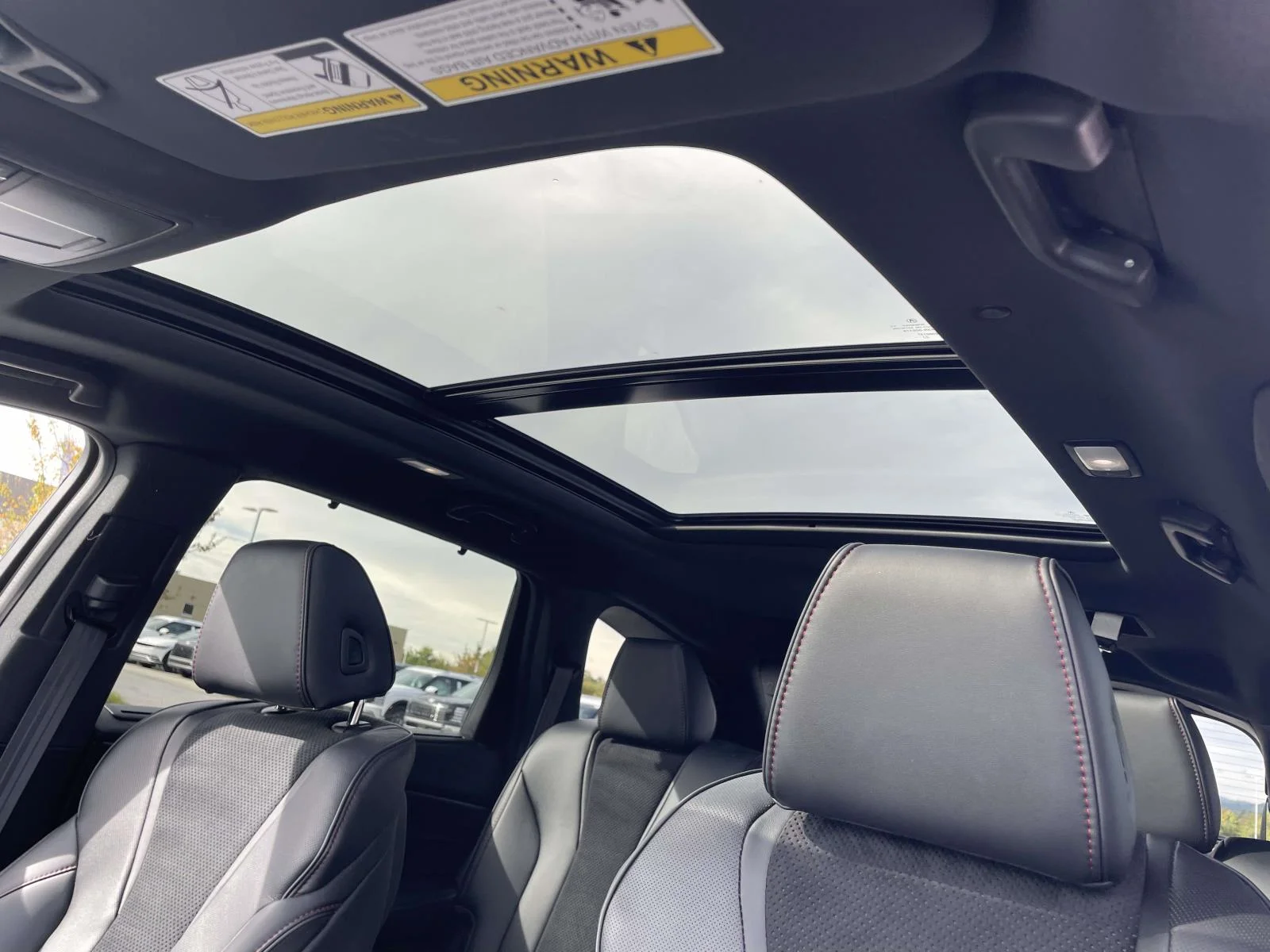 Used 2022 Platinum White Pearl Acura w/A-Spec Package image 10
