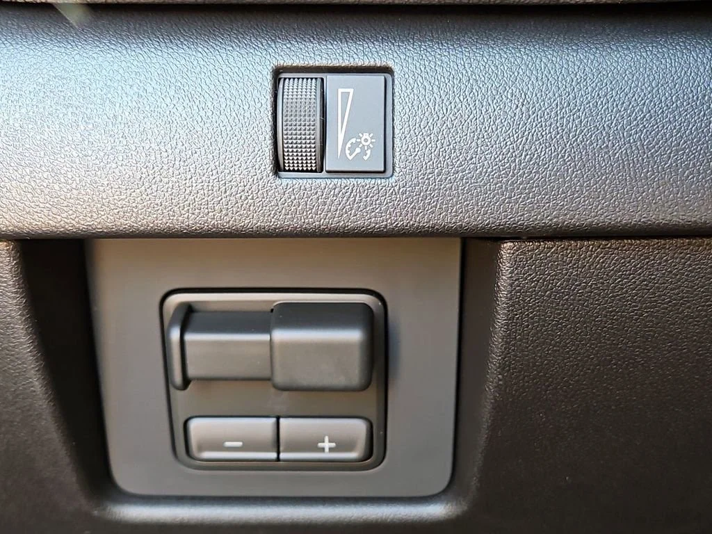 New 2026 Summit White Chevrolet LT image 10
