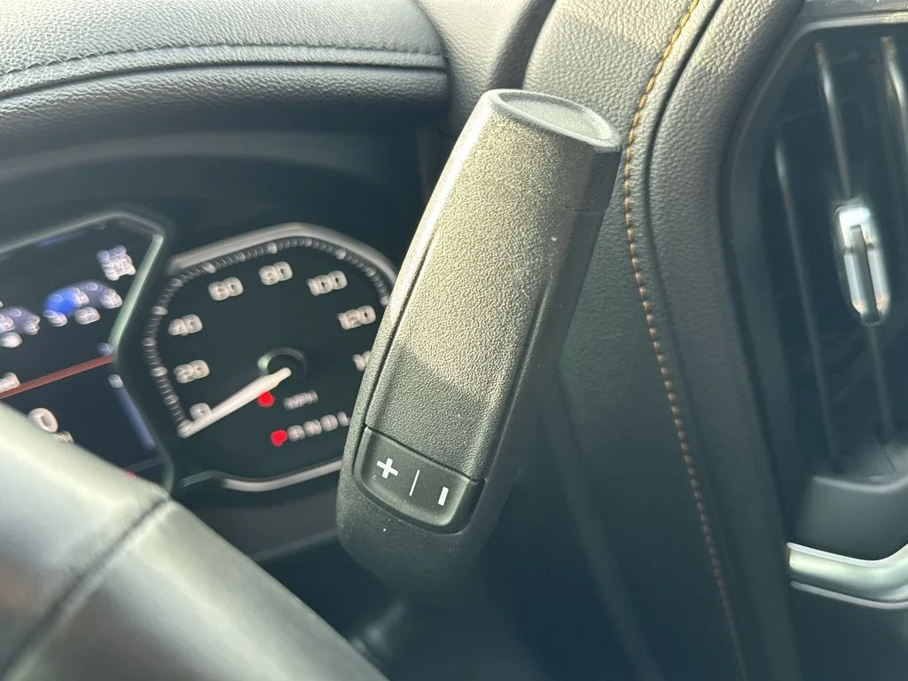 Used 2020 Blue GMC AT4 image 16