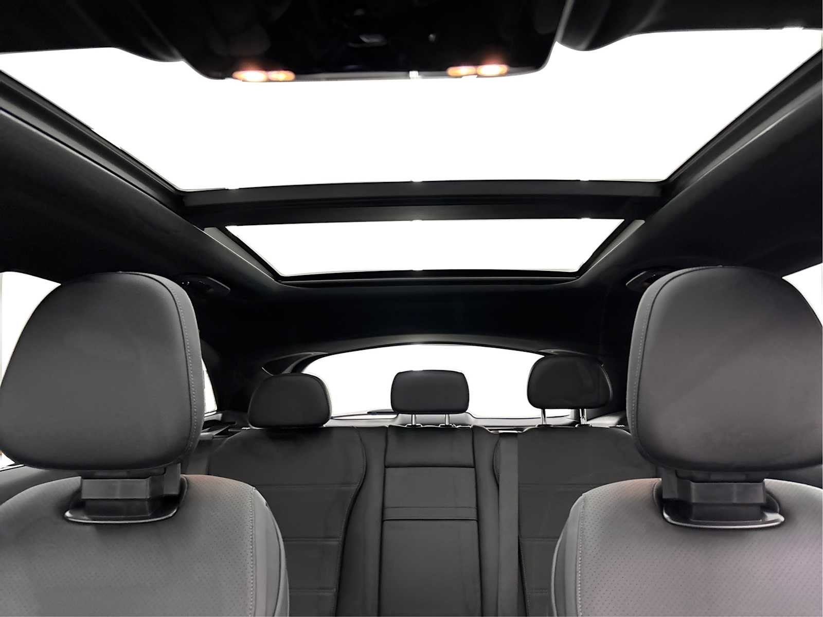 New 2026 Black Mercedes-Benz GLC 300 image 25