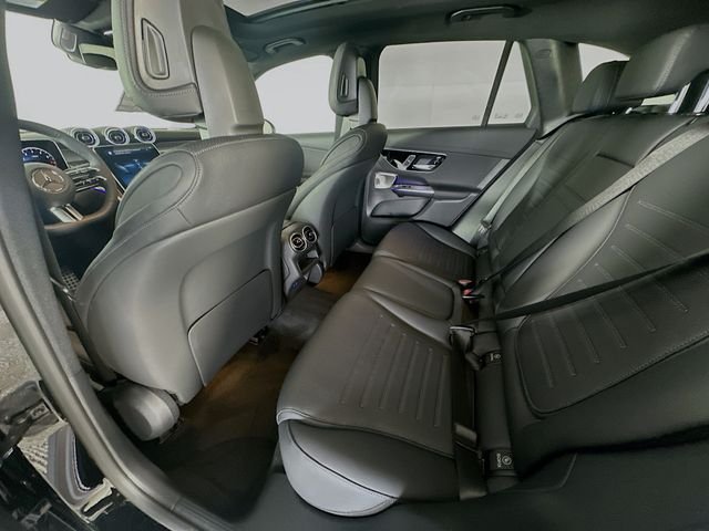 New 2026 Black Mercedes-Benz GLC 300 image 25