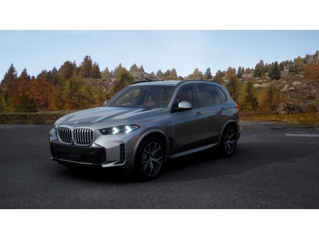 2026 BMW X5 xDrive50e's photo