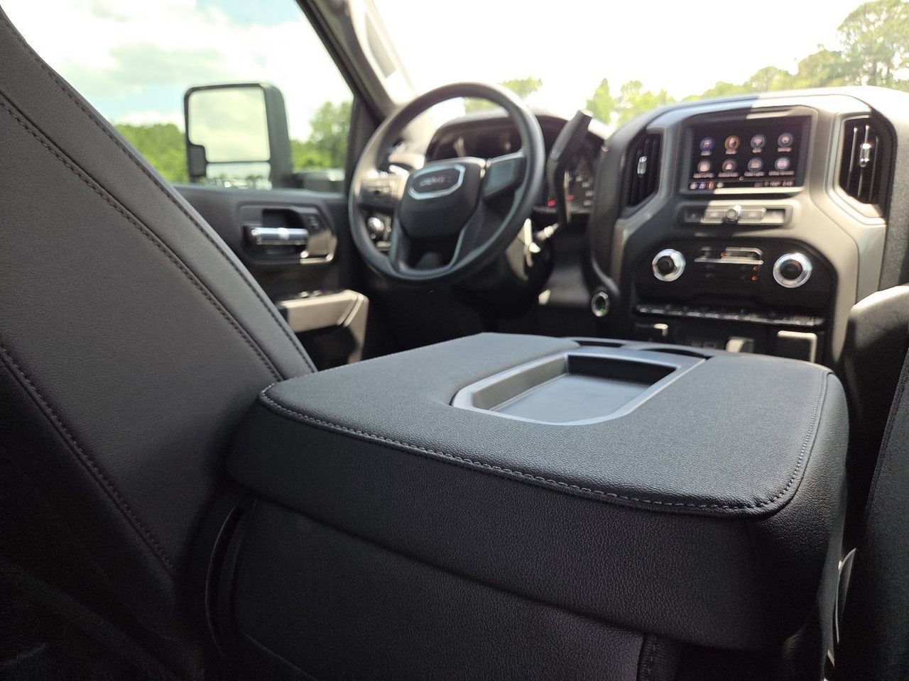 2026 GMC Sierra 2500HD Pro - Photo 19
