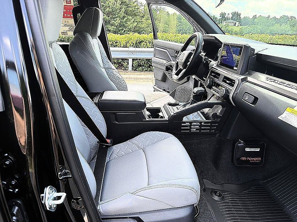 New 2026 Black Toyota SR5 image 19