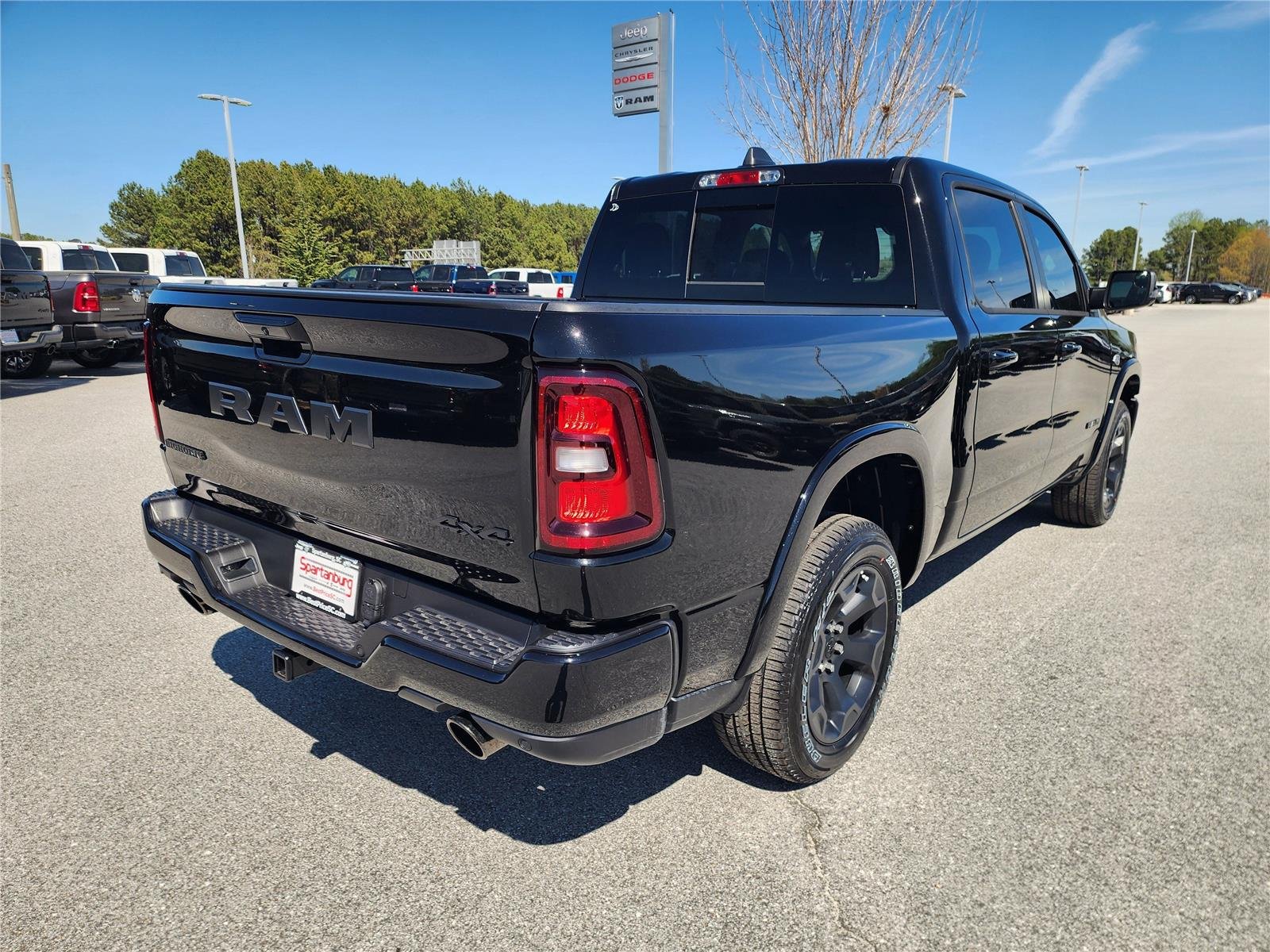 New 2026 Diamond Black Crystal Pearl-Coat Exterior Paint RAM Big Horn image 6