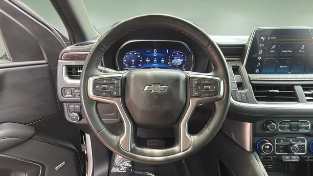 Used 2024 White Chevrolet Z71 image 12