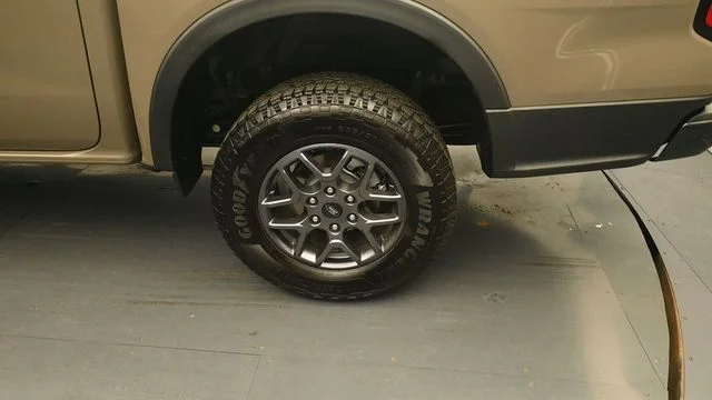 New 2026 Gray Ford XLT image 9