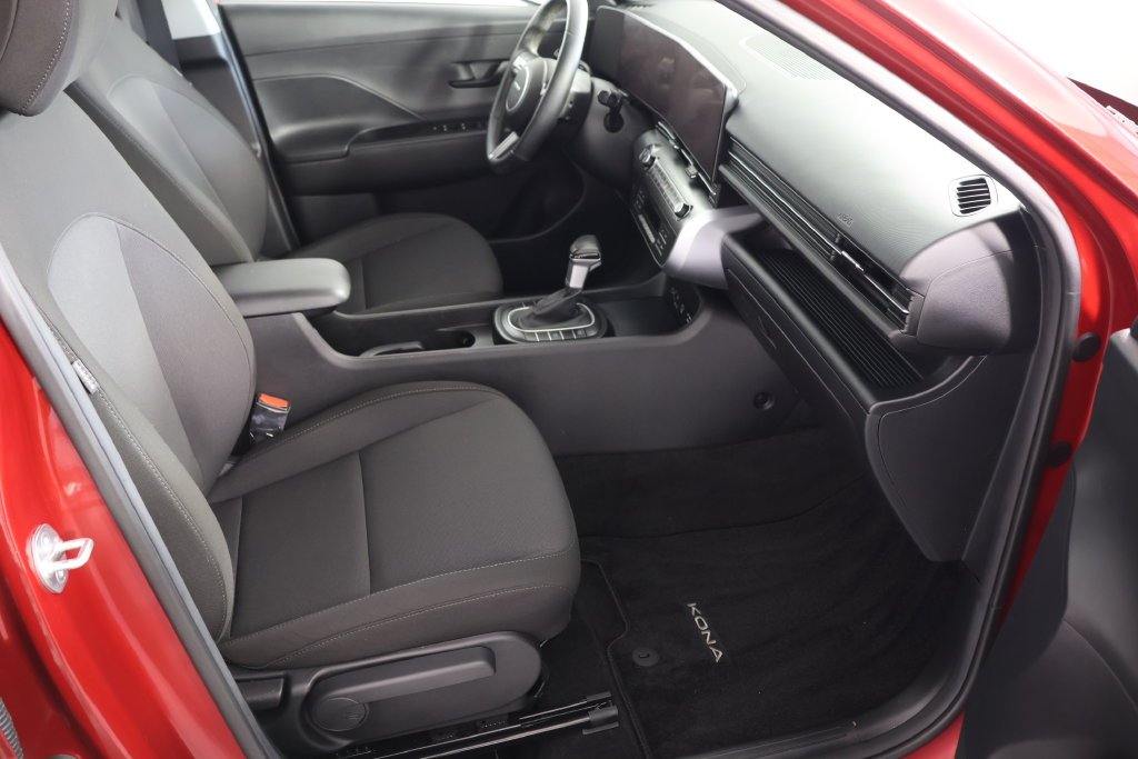 Used 2024 Red Hyundai SEL image 21