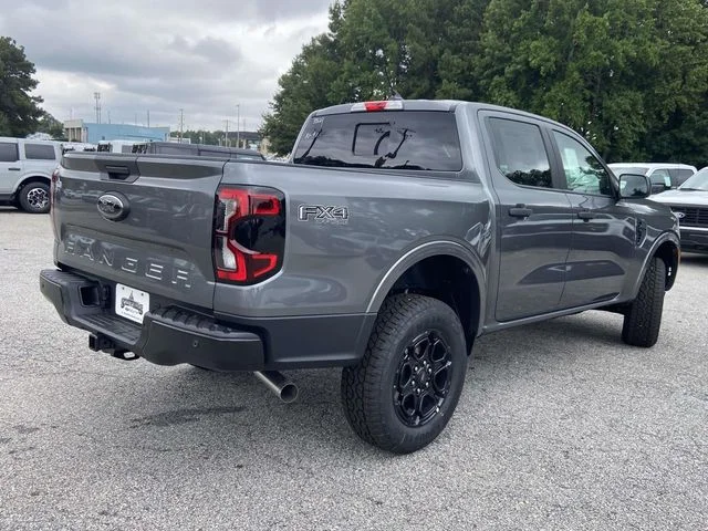 New 2026 Carbonized Gray Metallic Ford XLT image 3