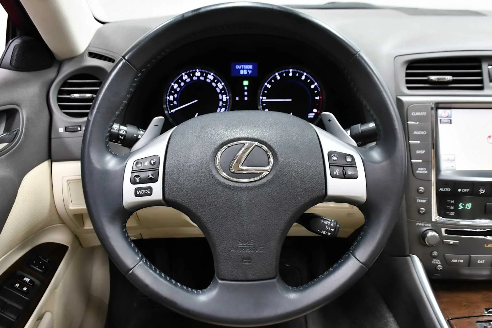 Used 2011 Matador Red Mica Lexus  image 15