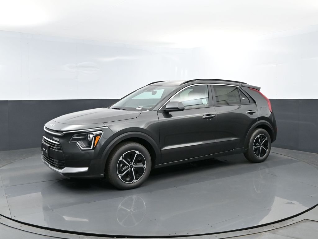 New 2026 Interstellar Gray Kia LX image 1