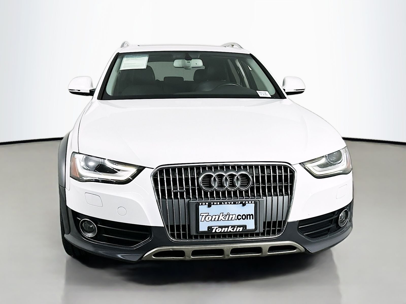 Used 2013 Ibis White Audi 2.0T Premium Plus image 2