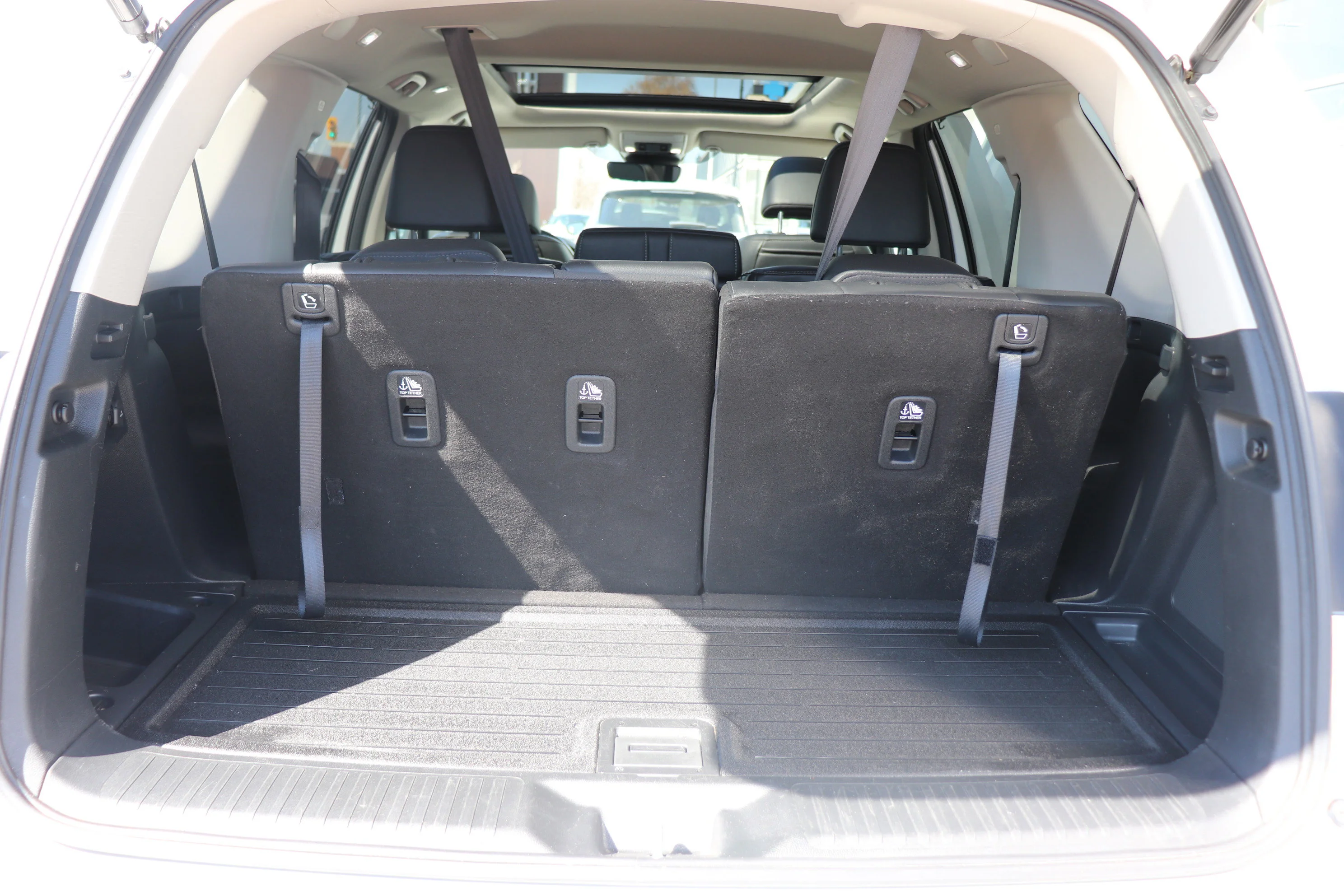 Used 2024 White Honda Touring image 6