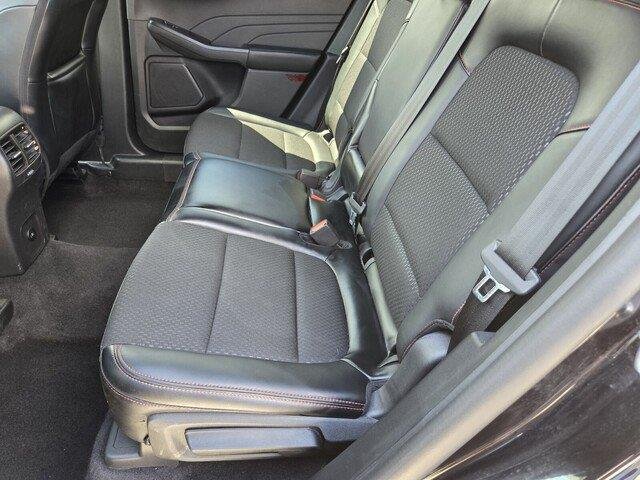 Used 2025 Agate Black Metallic Ford ST-Line image 25