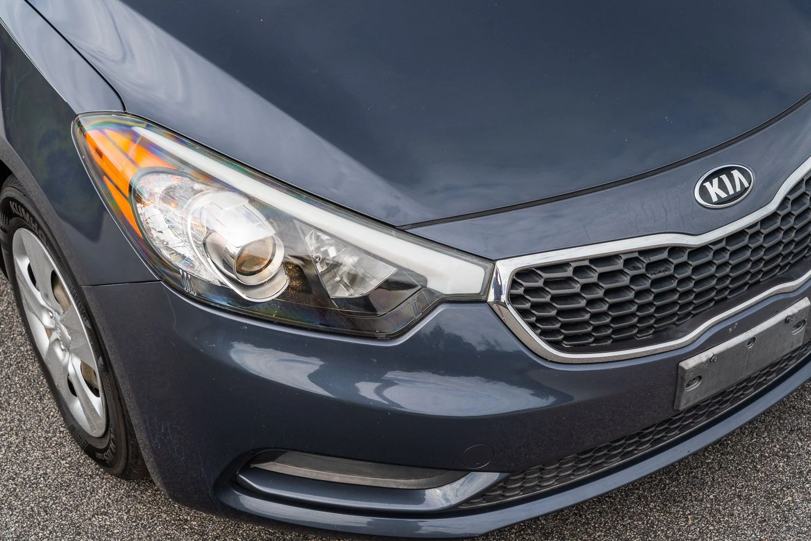 Used 2015  Kia LX image 9