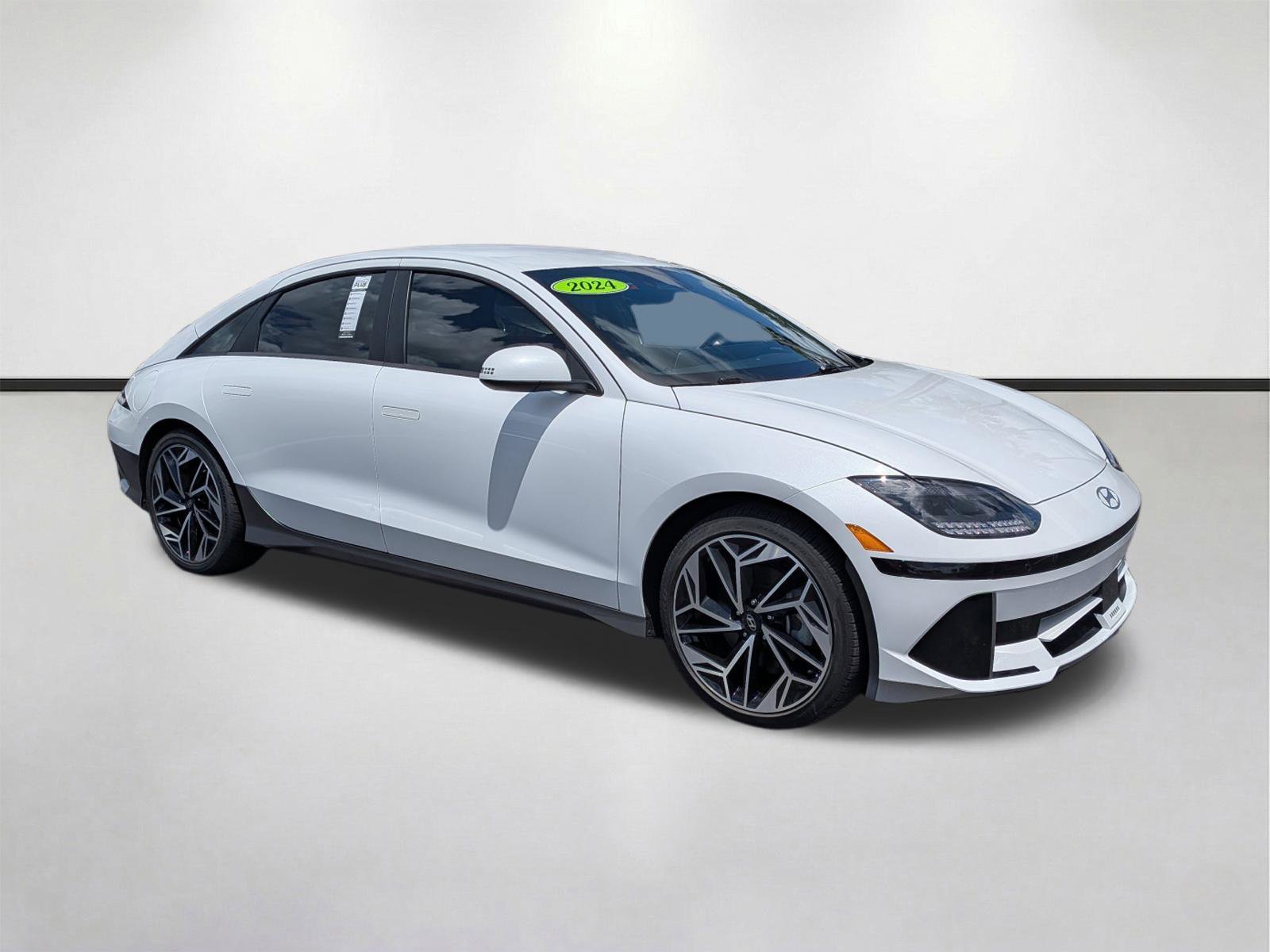 Certified 2024 Hyundai IONIQ 6 SEL with VIN KMHM34AC5RA059816 for sale in Fort Myers, FL