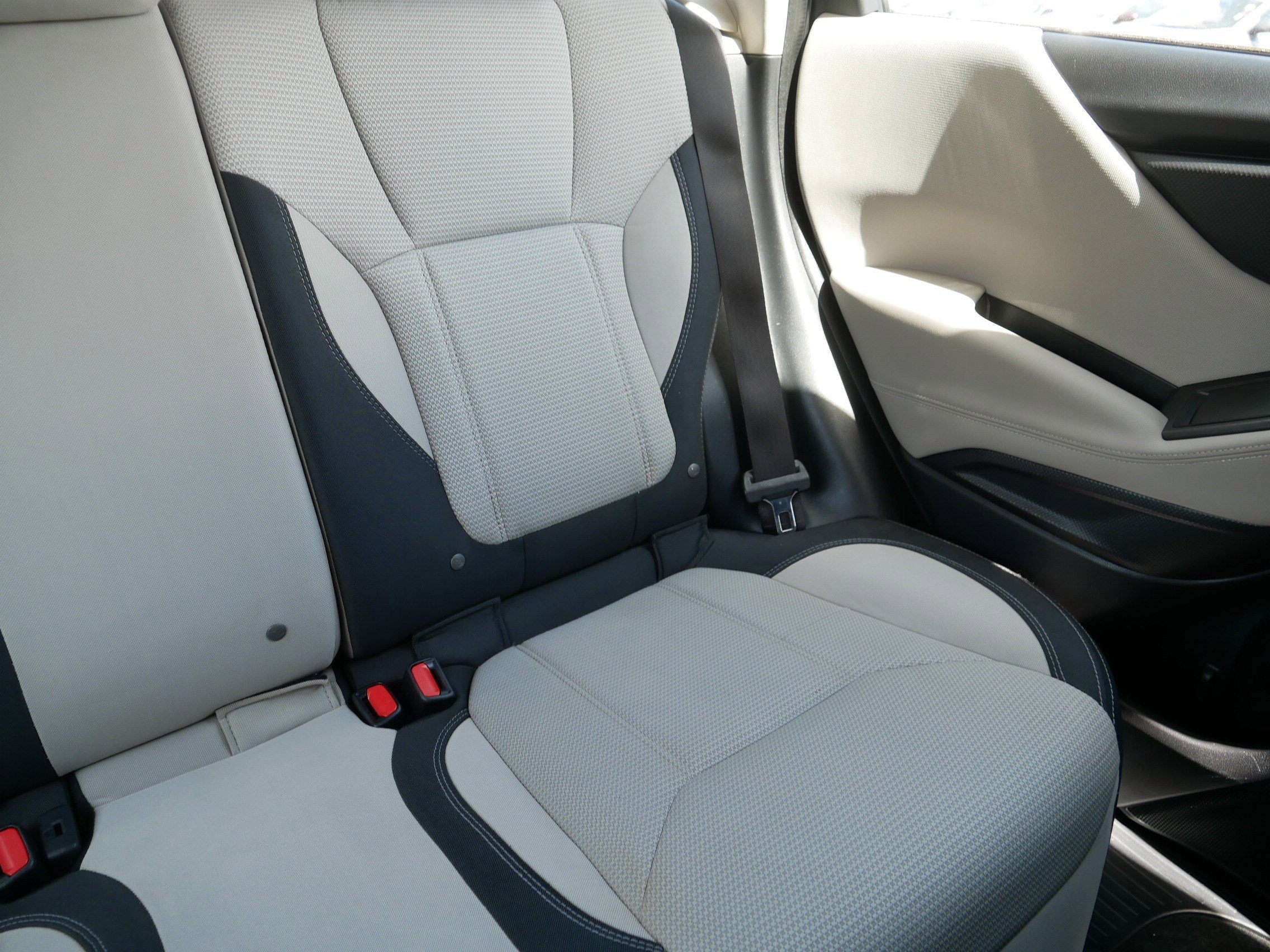 Used 2022 Crystal White Pearl Subaru CVT image 14