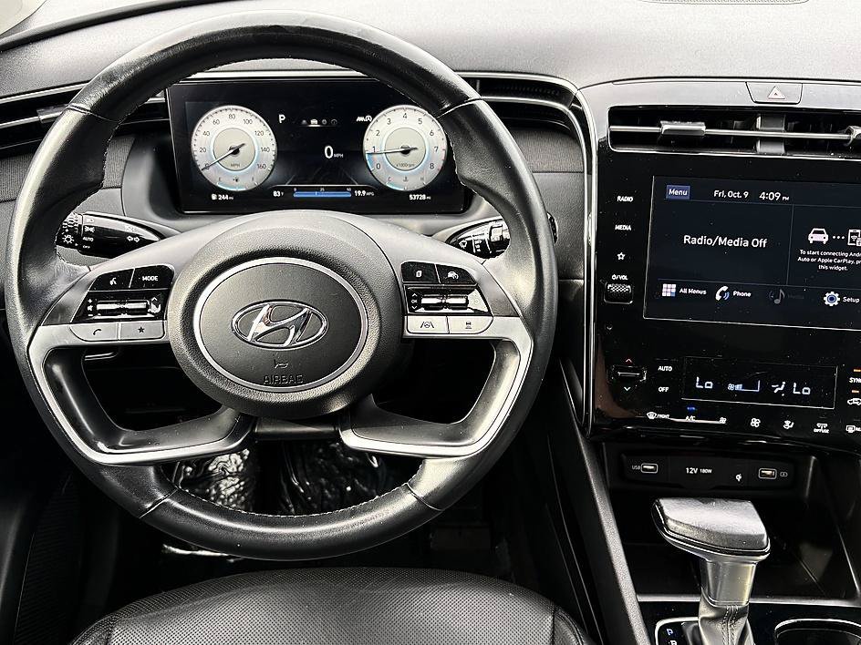 Used 2022 Quartz White Hyundai SEL image 15