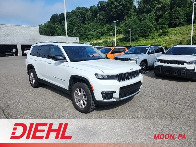 Used 2021 White Jeep Limited image 1